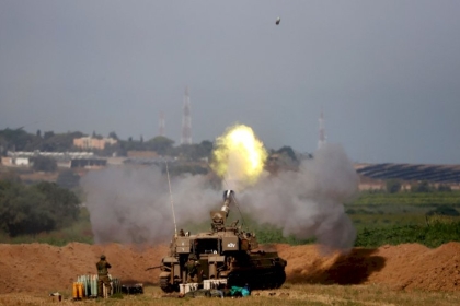 مدفعية الاحتلال تقصف مرصداً للمقاومة شرق خانيونس