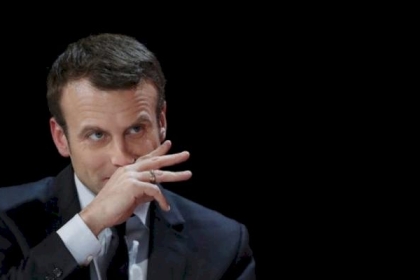 ماكرون يشجب “جرائم لا مبرر لها” بحق الجزائريين عام 1961 في باريس