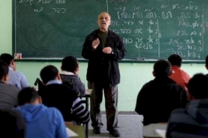 النفار: 2021 عام إخفاق حقوق العاملين وتم الاتفاق على حل كافة قضايا المعلمين