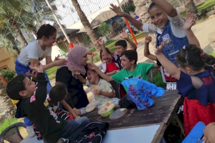 مجلس المرأة "لجنة رياض الأطفال" ينفذ يوماً ترفيهياً  للأطفال في محافظة الشمال  