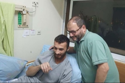 3 أسرى يواصلون إضرابهم عن الطعام بظروف صحية صعبة