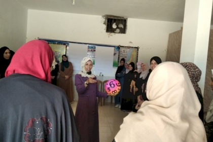 مجلس المرأة ينظم ورشة دعم نفسي في المحافظة الوسطى