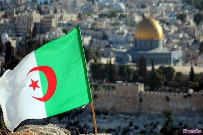 الرئيس الجزائري: الاستدانة الخارجية ترهن حرية قراراتنا في الدفاع عن القضايا العادلة ''كفلسطين''