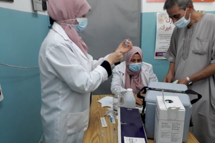 4 ملايين و789 ألف وفاة 234 مليونا و114 ألف إصابة بكورونا في العالم