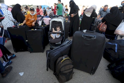 كشف "تنسيقات مصرية" للسفر عبر معبر رفح غداً الثلاثاء