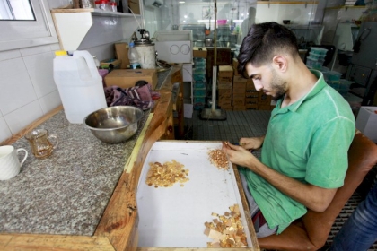 تقرير: عودة تصدير الذهب للضفة يؤرق أصحاب مصانع الذهب في غزة