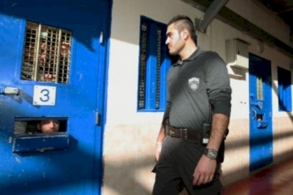 عملية جلبوع ليست الأولى .. تعرف على أبرز عمليات التحرر التي نفذها أسرى فلسطينيون في سجون الاحتلال