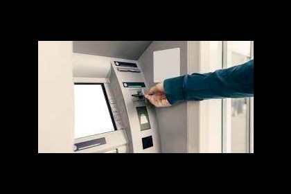 صحيفة: محالّ الصرافة الغزيّة أصحبت ضحية جديدة للحرب الإسرائيلية على غزة