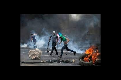 إصابات بالاختناق خلال مواجهات مع الاحتلال جنوب بيت لحم