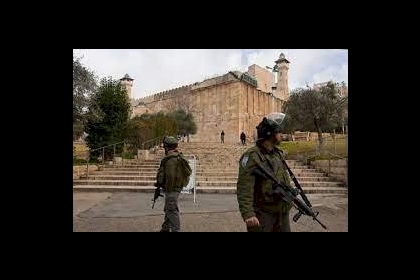 قوات الاحتلال تغلق الحرم الإبراهيمي بحجة الأعياد اليهودية