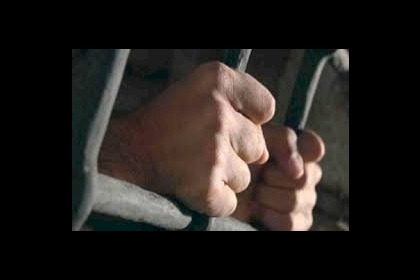 أبو بكر: الاحتلال ينتهج سياسة التنصل مع الأسرى الإداريين