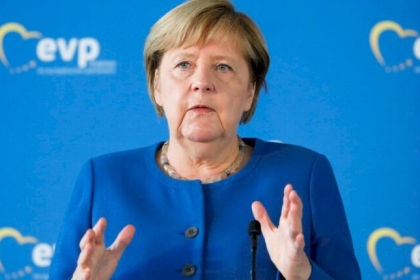 ميركل تودع إسرائيل من دون أن تلتقي بنتنياهو