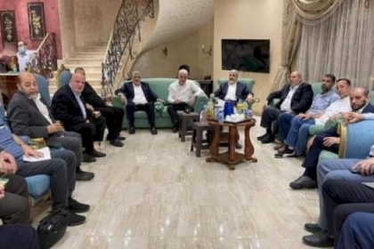 تفاصيل لقاء وفد "حماس" مع وزير المخابرات المصرية في القاهرة