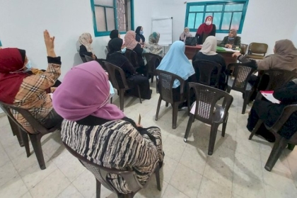 لجنة المؤسسات النسوية بمجلس المرأة في محافظة الشمال تنفذ لقاءً توعوياً بالفحص المبكر لسرطان الثدي 