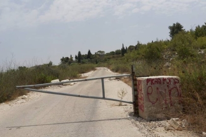 مستأجرو أراض وقفية بأريحا يطالبون بإيجاد خطة للتصدي لمخططات الاستيطان