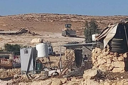 القدس: الاحتلال يواصل أعمال التجريف وطمس القبور في مقبرة الشهداء