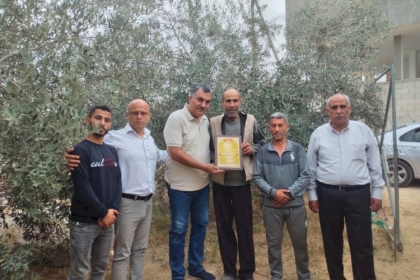 إسناداً لهم وتقديراً لجهودهم ... حركة فتح ساحة غزة تزور اتحاد  لجان العمل الزراعي