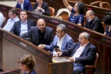 قناة عبرية: وثيقة لليكود لمنع مشاركته في تشكيل أو المشاركة بحكومة تعتمد على الأحزاب العربية