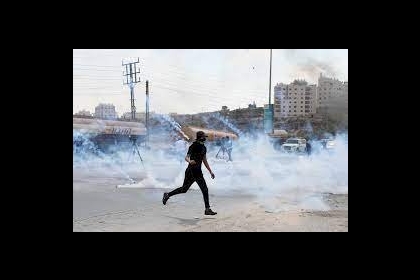 مواجهات مع الاحتلال في البيرة  وإصابات  بالرصاص "المطاطي"
