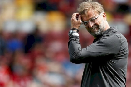 كلوب يعلق على تعرض فريقه ليفربول للخسارة الأولى هذا الموسم