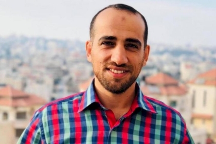 الأسير علاء الأعرج يعلّق إضرابه عن الطعام بعد قرار إلغاء اعتقاله الإداري