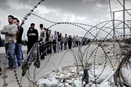 مرصد حقوقي: الأوضاع الإنسانية بغزة ما زالت بالغة السوء بعد أعوام من الحصار