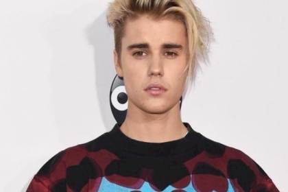 مؤيدون للحقوق الفلسطينية يطلقون حملة رقمية تُطالب مغني أمريكي بإلغاء حفلته بـ"إسرائيل"