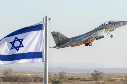 إسرائيل تقرر حظر رحلات طائرات F15