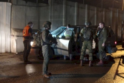 مستوطنون يشرعون ببناء بؤرة استيطانية جنوب نابلس