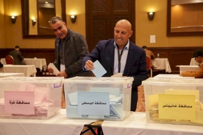 أبو زايدة: يجب تعميم النموذج الديمقراطي الذي شهدناه اليوم في مختلف المؤسسات