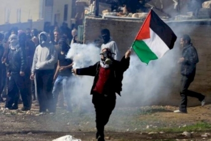 فصائل فلسطينية تدعو إلى مواصلة العمل بكافة الوسائل والأشكال لتعزيز المقاومة