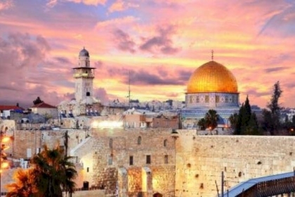 فرنسا تؤكد ضرورة الحفاظ على الوضع التاريخي القائم في القدس