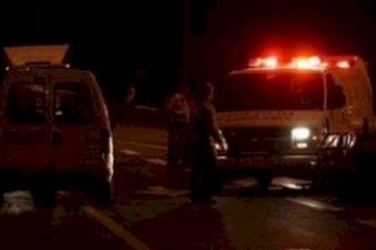 الخليل: إصابة مسن بجروح خطرة جراء تعرضه للدهس أثناء تصديه لقوات الاحتلال في مسافر يطا