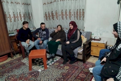 بالصور: تيار الإصلاح الديمقراطي بحركة فتح في لبنان منطقة بيروت يزور عوائل الشهداء