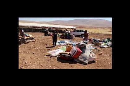 مستوطنون يواصلون إنشاء بؤرة استيطانية في الأغوار