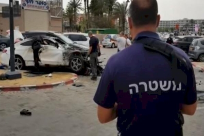 انفجار سيارة في "يفنة" وسط إسرائيل