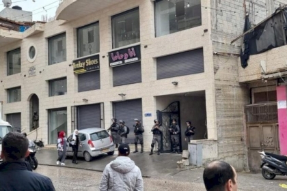 دعوات شعبية للدفاع عن منزل الشهيد أبو شخيدم ومنع هدمه