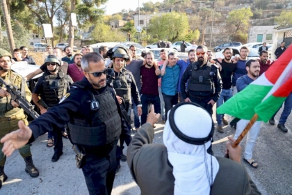 فاتورة باهظة من الاستشهاد والتشريد...الخيمة في الريف الفلسطيني إرادة بقاء تحت غول الاستيطان