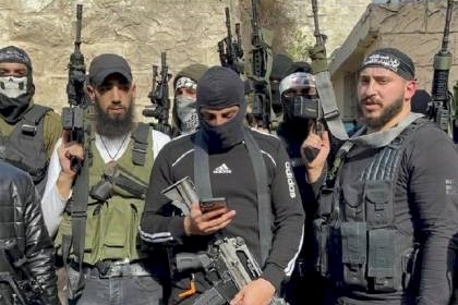 فيديو وصور ... إستشهاد 3 عناصر من كتائب شهداء الاقصى برصاص قوات الاحتلال وسط نابلس