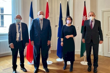 وزراء خارجية الأردن ومصر وألمانيا وفرنسا يؤكدون ضرورة وقف جميع الخطوات الأحادية التي تقوّض حل الدولتين