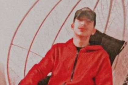 قوات الاحتلال تقتحم منزل شهيد باب حطة وتعتقل والدته وشقيقه