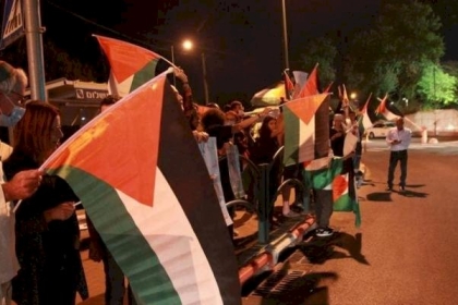 فعاليات جنين تُواصل اعتصامها للمطالبة باسترداد جثامين الشهداء