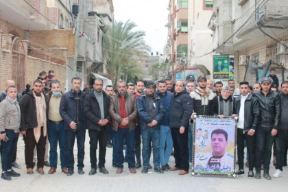 في ذكرى وفاته الأولى... تيار الإصلاح الديمقراطي بمحافظة خانيونس يزور بيت القائد المرحوم  وائل شاهين