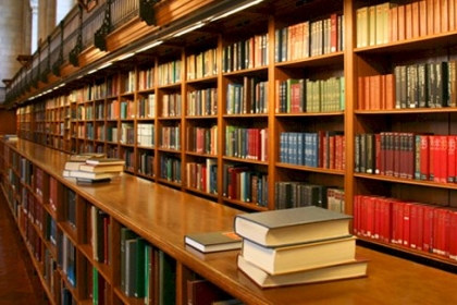 رئيس المكتبة الوطنية يبحث تعزيز التعاون مع نظيره الأردني