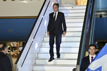 الخارجية الأمريكية: سنزيد المساعدات الإنسانية ودعم القطاع الخاص للفلسطينيين