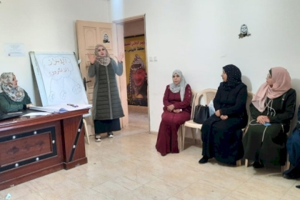مجلس المرأة بحركة فتح في محافظة خان يونس يعقد لقاءً توعوياً بعنوان "الابتزاز الإلكتروني"