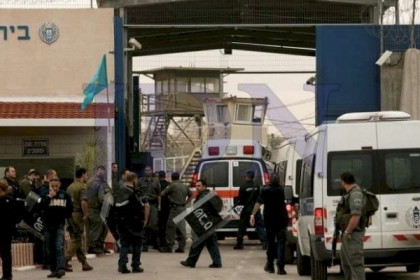 30 أسيرا إداريا يستعدون لخوض معركة الإضراب عن الطعام