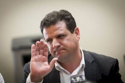 أيمن عودة يتلقى تهديدات مباشرة بالقتل عقب تصريحاته ضد جيش الاحتلال