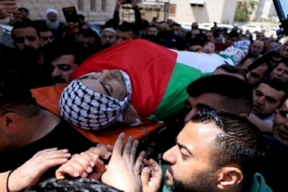 جماهير غفيرة تشيع جثمان الشهيد محمد عساف في قلقيلية