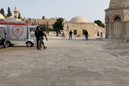 مسيرتان في جنين ومخيمها تنديدا باقتحام المسجد الأقصى